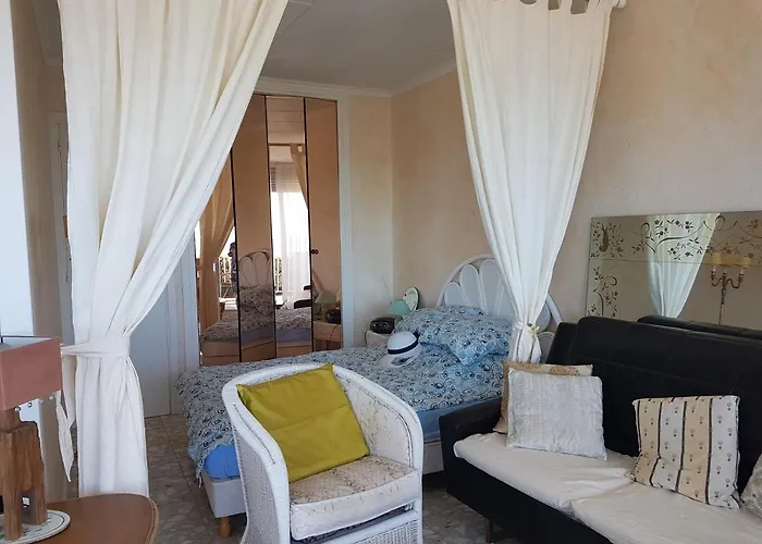 Saint Clair Lejlighed *